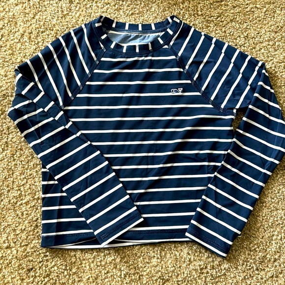 NWOT Vineyard Vines Rash-guard, size Kid S - Picture 1 of 3